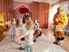 Осенний утренник.2мл.группа Осенний утренник.2мл.группа.