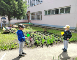 Подвижные игры на прогулке Подвижные игры на прогулке.